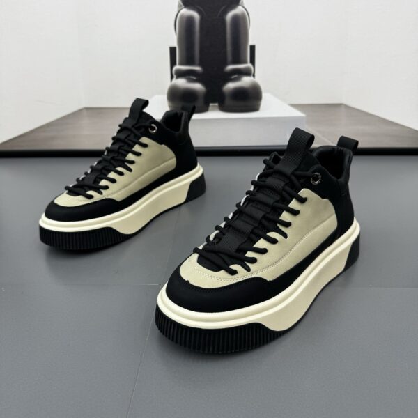 Sports And Leisure Men's Versatile Thick Bottom Hight Increasing Board Shoes - Image 3